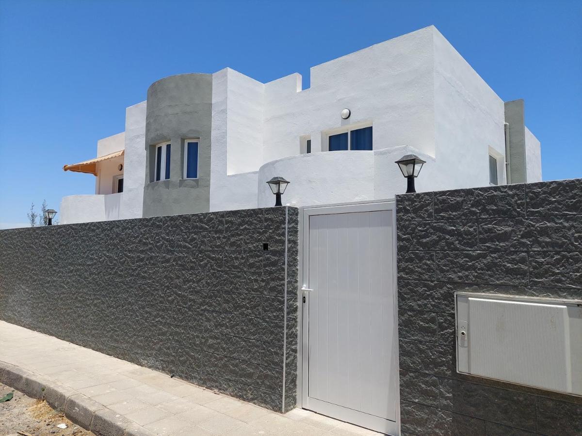 Arena Negra Apartment Tarajalejo Ngoại thất bức ảnh